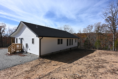 Country Home for Sale on 2.67 Acres in Linden, Tennessee - image 31