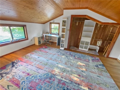 Mountain Property Home/Retreat on 18 Private Acres Newton County - image 9