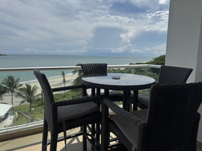 Turn-Key 2-Bedroom Oceanfront Condo for Sale in Santa Clara - image 7