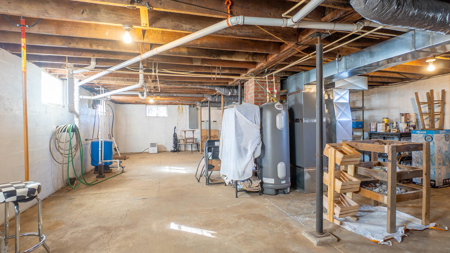 Country Home and Bakery for sale in the Missouri Ozarks - image 27