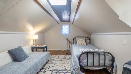 Country Home and Bakery for sale in the Missouri Ozarks - image 40