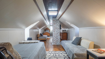 Country Home and Bakery for sale in the Missouri Ozarks - image 39