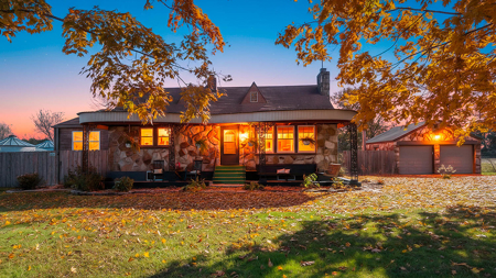 Country Home and Bakery for sale in the Missouri Ozarks - image 3