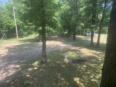 Cozy 2 Story Loft Style Cabin Above Rush - image 23