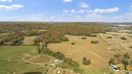 Country home with 21.73 acres for sale near Cave City Ky. - image 8