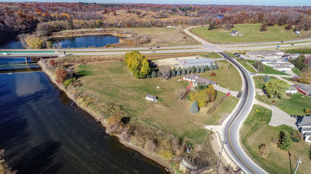 Country Home Anamosa Iowa For Sale - image 28