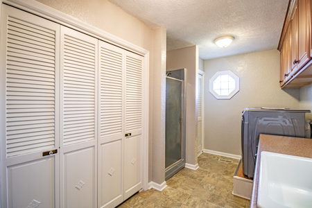 Country Home Anamosa Iowa For Sale - image 20