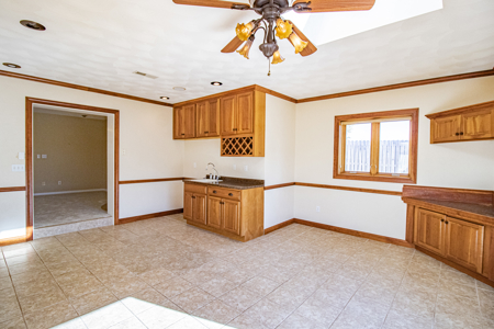 Country Home Anamosa Iowa For Sale - image 22