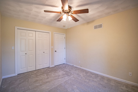 Country Home Anamosa Iowa For Sale - image 13