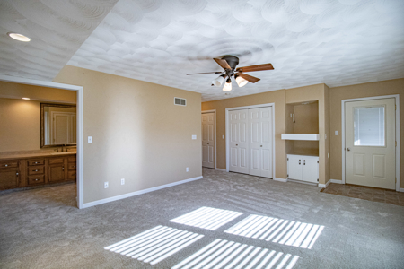 Country Home Anamosa Iowa For Sale - image 14