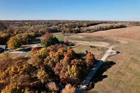 Lake Viking MO Lot 1667 – Half Timber, Half Open, With Power - image 8