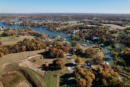 Lake Viking MO Lot 1667 – Half Timber, Half Open, With Power - image 11