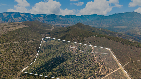 Private Land and Off-Grid Cabin in De Beque, CO - image 33