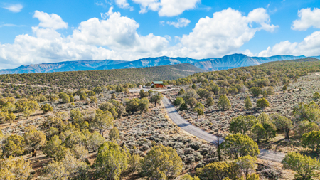Private Land and Off-Grid Cabin in De Beque, CO - image 10