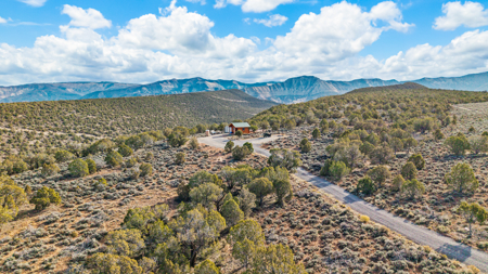 Private Land and Off-Grid Cabin in De Beque, CO - image 9