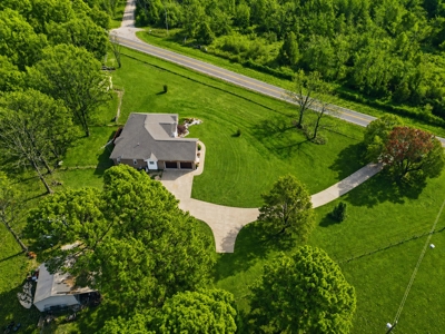 Contemporary Ranch in the Fairview Schools, West Plains, MO - image 38