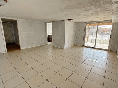 Spacious Investment Home for Sale in Carl Junction, MO - image 7