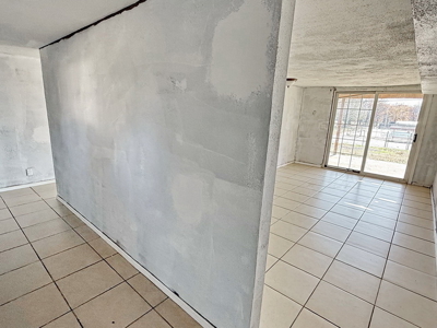 Spacious Investment Home for Sale in Carl Junction, MO - image 8