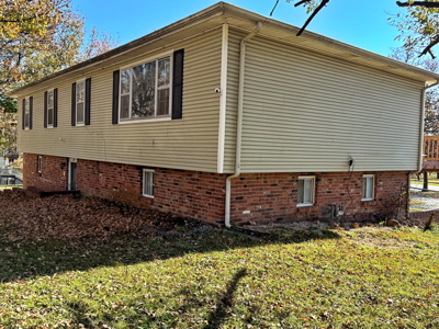 Spacious Investment Home for Sale in Carl Junction, MO - image 2