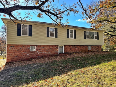 Spacious Investment Home for Sale in Carl Junction, MO - image 1