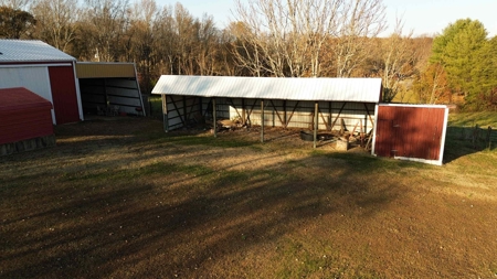 Brick Home on 1.42+/- Acres in Hestand, KY - image 34