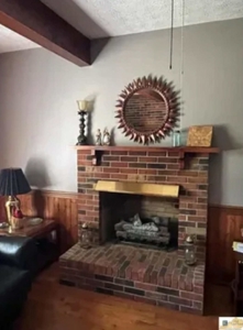 Brick Home on 1.42+/- Acres in Hestand, KY - image 25