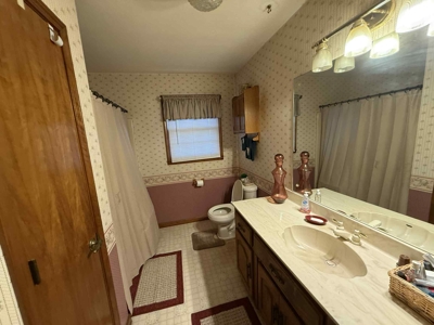 Brick Home on 1.42+/- Acres in Hestand, KY - image 18