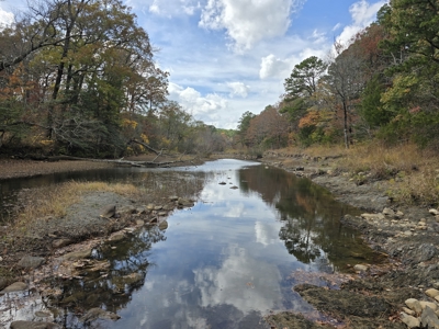Acreage on Kiamichi River -  National Forest Area - image 11