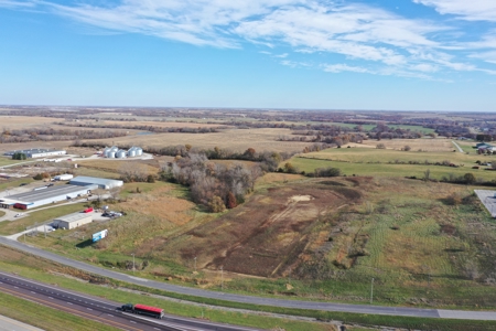 Commercial Property Near I35 in Bethany, MO - image 6