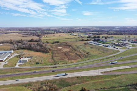Commercial Property Near I35 in Bethany, MO - image 9
