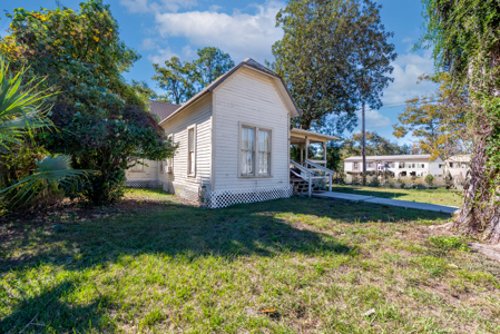 Charming Historic Home for Sale in Downtown Live Oak, Florida! - image 3
