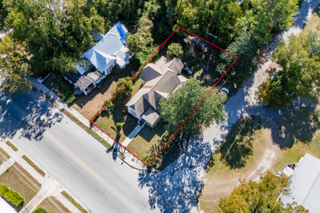 Charming Historic Home for Sale in Downtown Live Oak, Florida! - image 14