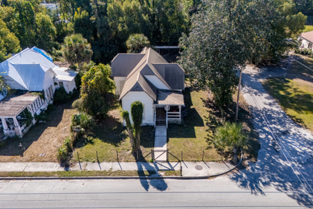 Charming Historic Home for Sale in Downtown Live Oak, Florida! - image 7