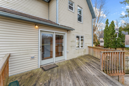 Welcoming 2-Story Home in Reedsburg WI - image 32