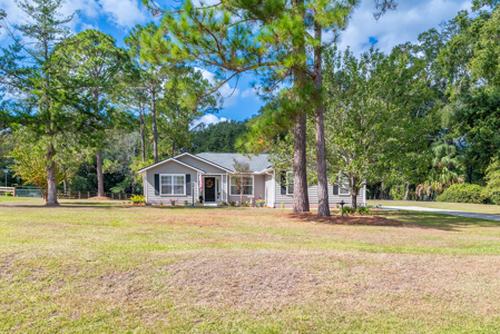 Charming 3 bedroom home for sale in Alachua, FL - image 9