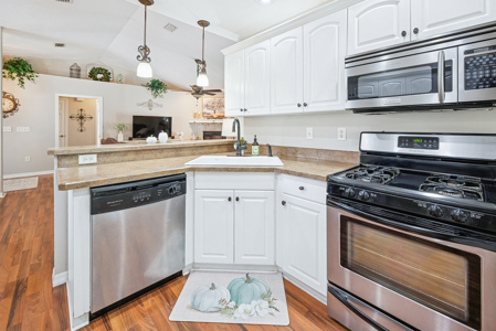 Charming 3 bedroom home for sale in Alachua, FL - image 32