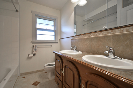 Historic Dist. Home for Sale in Moscow, Id.! - image 25