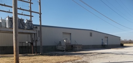 Manufacturing Building with Land for Sale in Neodesha, KS - image 4