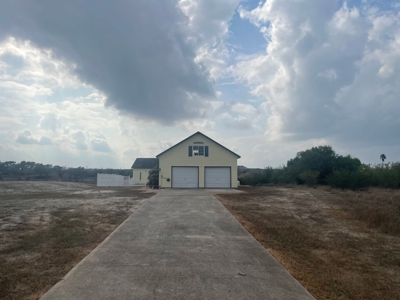 Lakeside Home for Sale at Lake Corpus Christi, TX - image 46