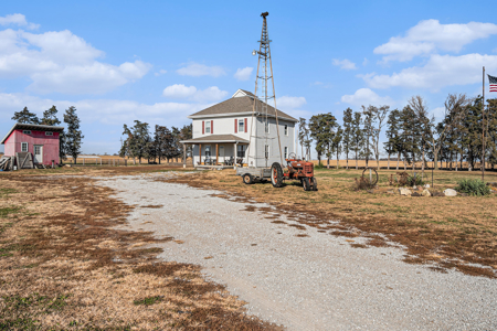 Your slice of acreage paradise minutes outside Ashland, NE! - image 2