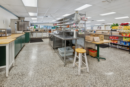 Commercial Live Oak Sub Shop for Sale in Suwannee County - image 36