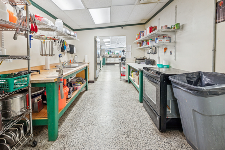Commercial Live Oak Sub Shop for Sale in Suwannee County - image 37