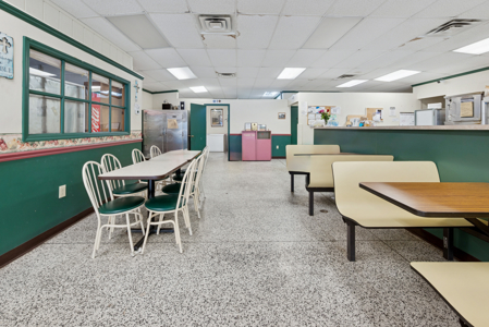 Commercial Live Oak Sub Shop for Sale in Suwannee County - image 23