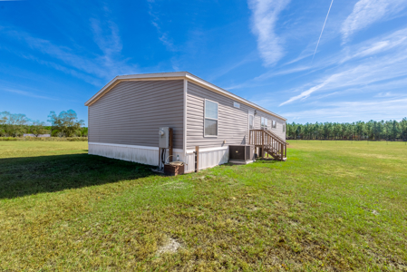 Modern Farmhouse on 5 Acres for Sale in Lake City, Florida - image 8