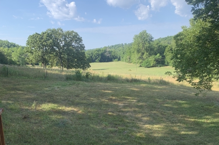 186 Acres in Squires MO – Farm, Home, Ponds & Excellent Deer Hunt - image 26