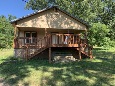 186 Acres in Squires MO – Farm, Home, Ponds & Excellent Deer Hunt - image 3