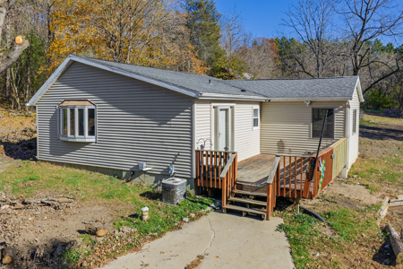Ranch-Style Home Set on 1.34 Acres in the Town of Marcellon WI - image 1