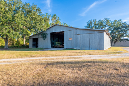 Turnkey Ag Property, 3 Bed/2 Bath Home for Sale in Live Oak, FL - image 3