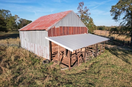 Rare 1,114 Acre Cattle Ranch & Premier Hunting Property - image 7