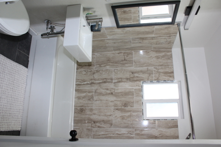 Totally Updated and Remodeled Cottage! - image 9